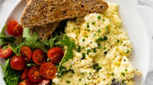 Cottage Cheese with High-Protein Scrambled Eggs 